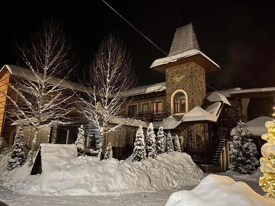 Minihotel Zolotoe Runo Ploskoye Exteriör bild