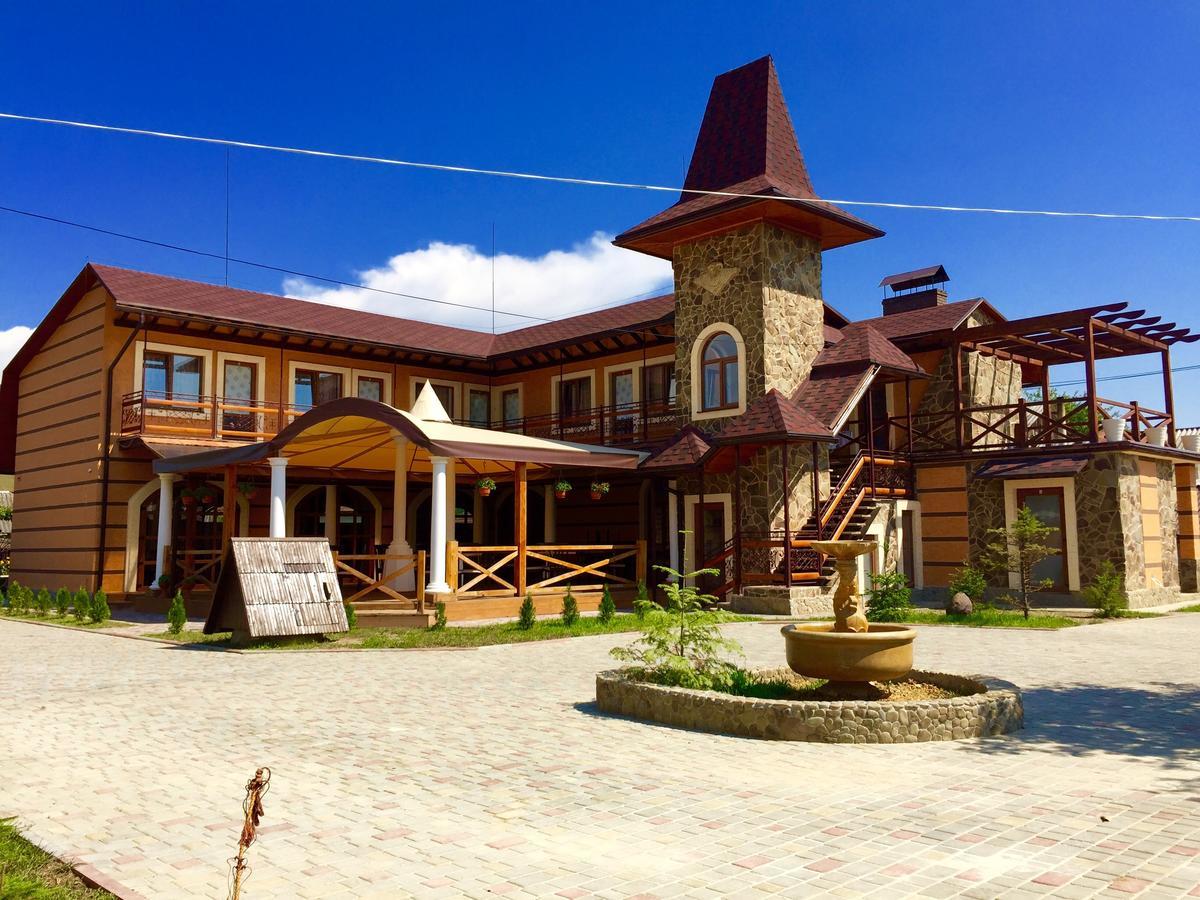Minihotel Zolotoe Runo Ploskoye Exteriör bild