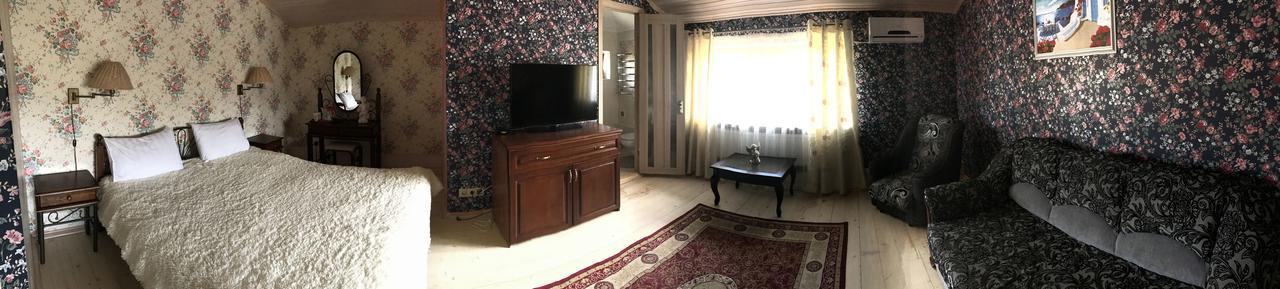 Minihotel Zolotoe Runo Ploskoye Exteriör bild